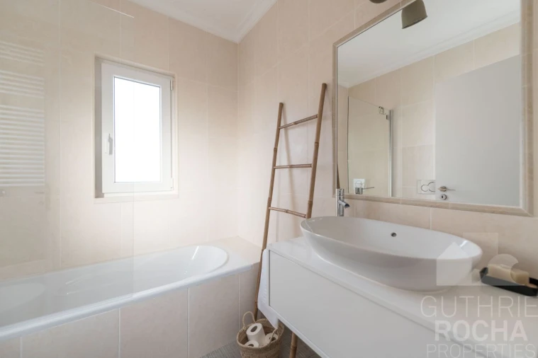 Moradia T3 para Venda em Aljezur Foto 14