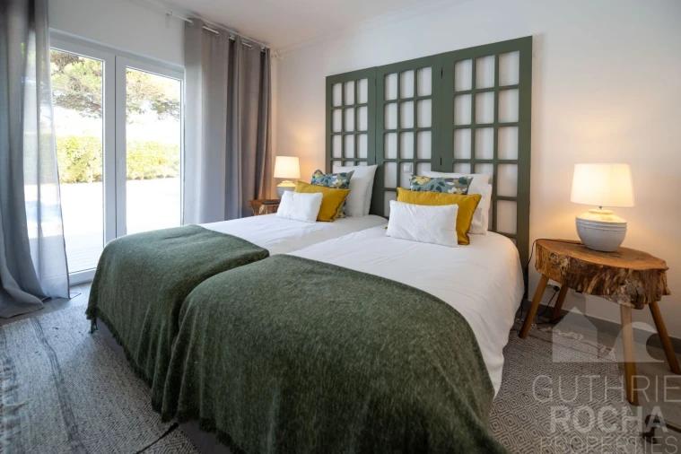 Moradia T3 para Venda em Aljezur Foto 22