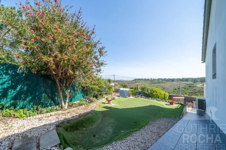 Moradia T2 para Venda em Aljezur Foto 13
