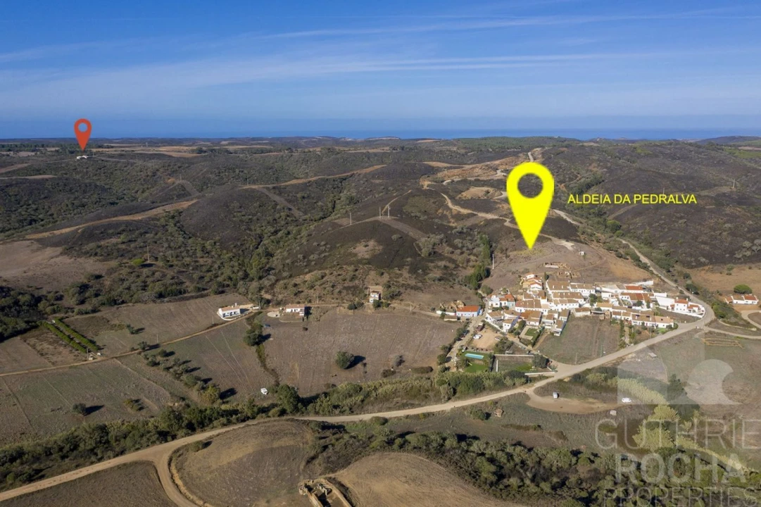 Terreno para Venda em Vila do Bispo e Raposeira Foto 4