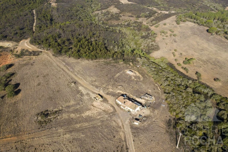 Terreno para Venda em Vila do Bispo e Raposeira Foto 9