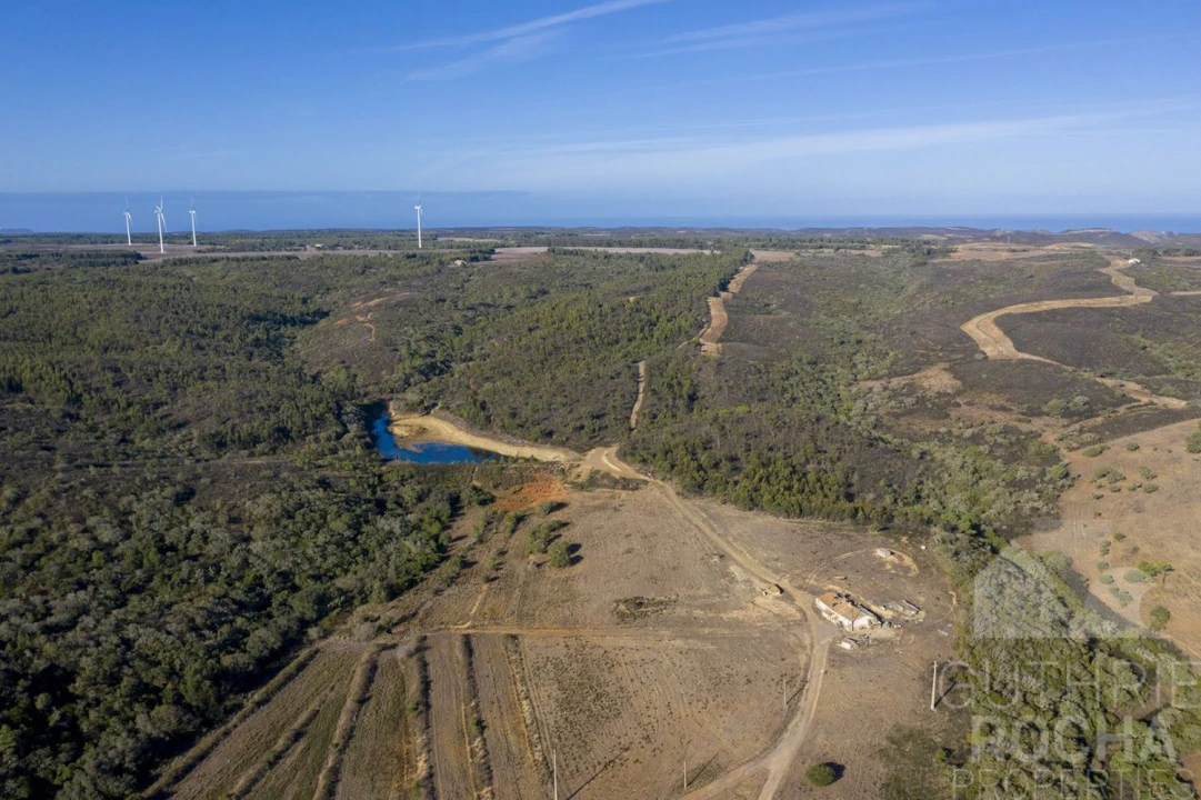 Terreno para Venda em Vila do Bispo e Raposeira Foto 10