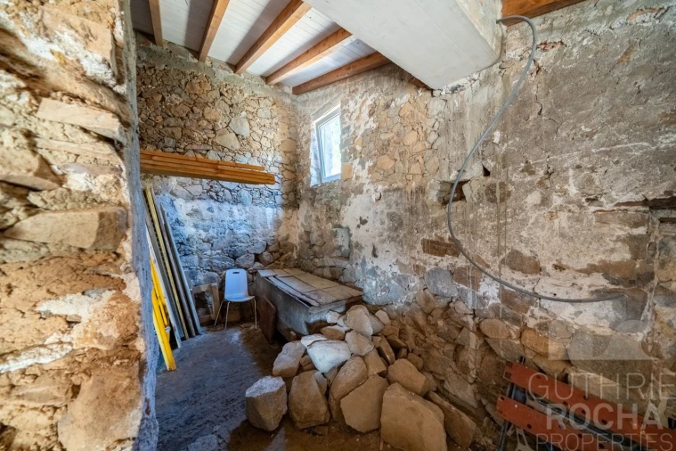 Quinta T0 para Venda em Monchique Foto 13