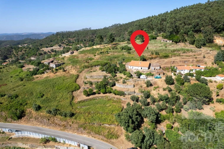 Quinta T0 para Venda em Monchique Foto 27