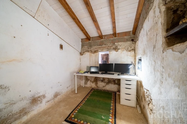 Quinta T0 para Venda em Monchique Foto 12