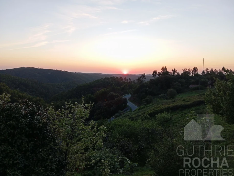 Quinta T0 para Venda em Monchique Foto 25