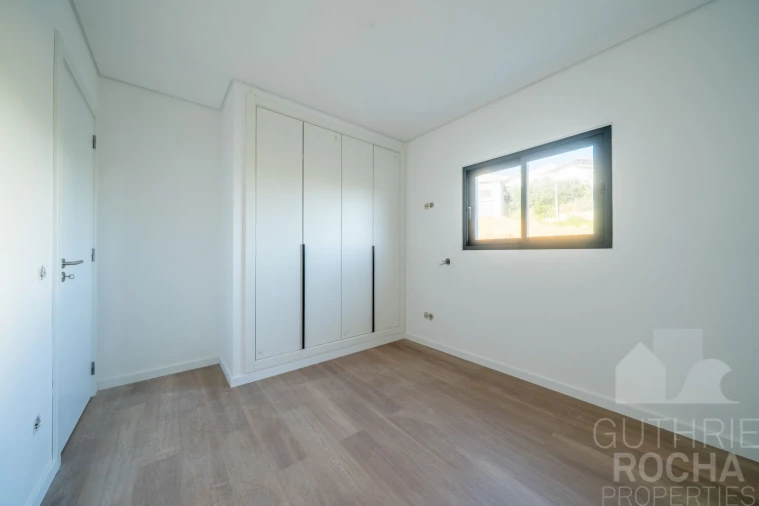 Apartamento T2 para Venda em Aljezur Foto 15