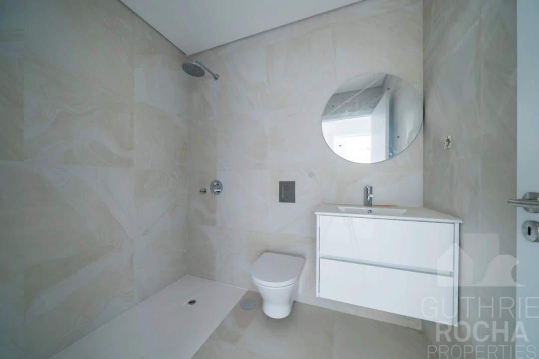 Apartamento T2 para Venda em Aljezur Foto 13