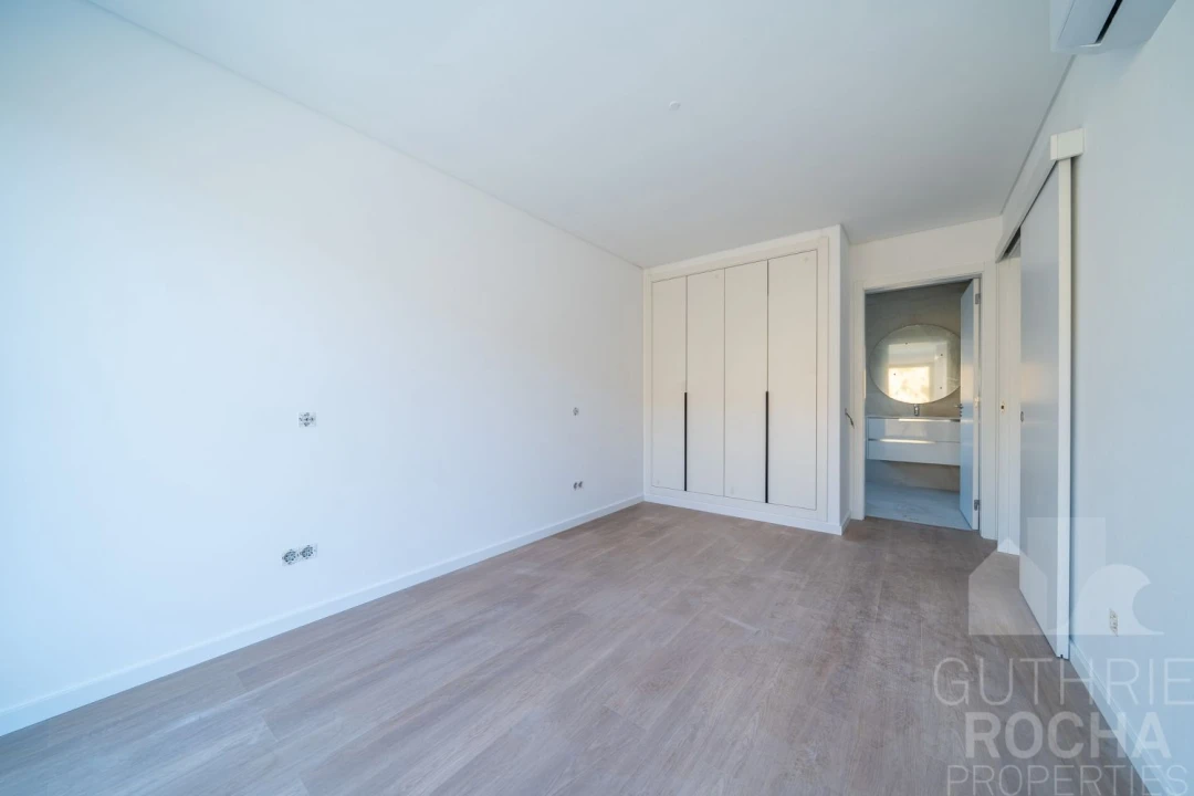 Apartamento T2 para Venda em Aljezur Foto 11