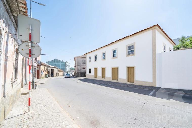 Moradia T6 para Venda em Monchique