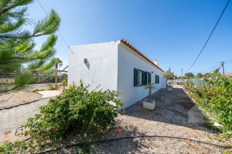 Moradia T2 para Venda em Aljezur Foto 5