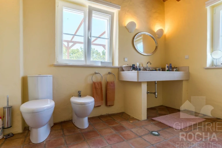 Quinta T8 para Venda em Bordeira Foto 18