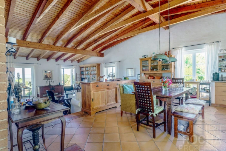 Quinta T8 para Venda em Bordeira Foto 10