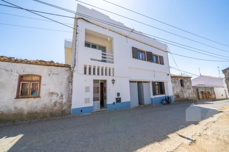 Moradia T3 para Venda em Marmelete Foto 5