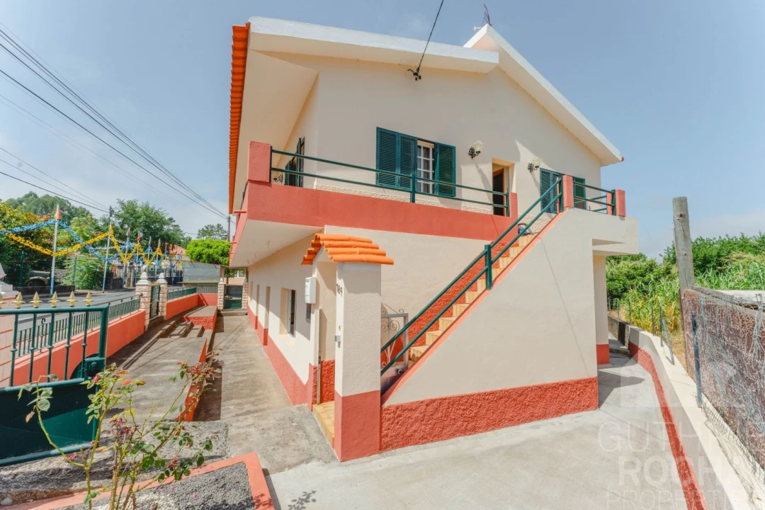 Moradia T5 para Venda em Prazeres Foto 24