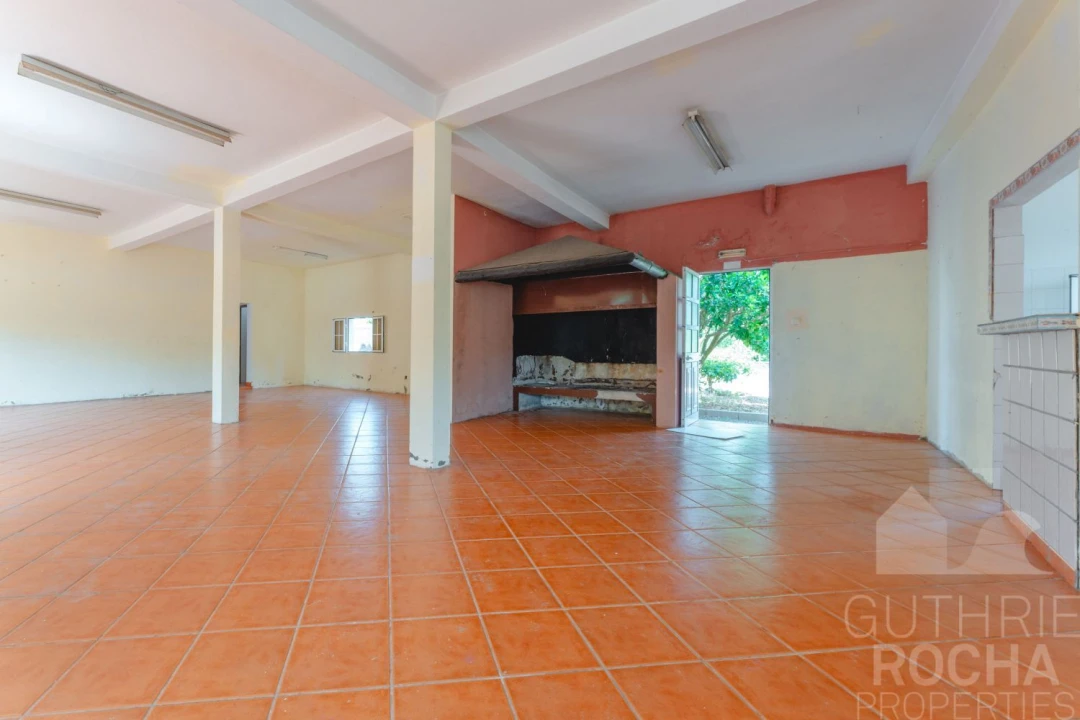 Moradia T5 para Venda em Prazeres Foto 19