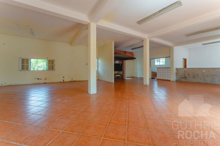 Moradia T5 para Venda em Prazeres Foto 18