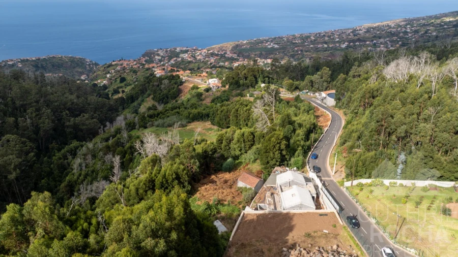 Moradia T2 para Venda em Calheta Foto 25