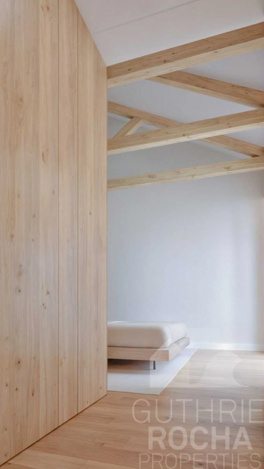 Moradia T2 para Venda em Calheta Foto 11