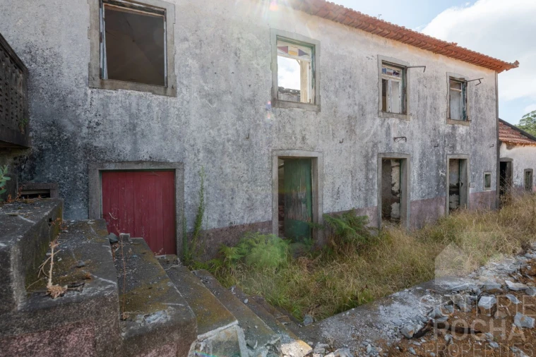 Moradia T8 para Venda em Prazeres Foto 3