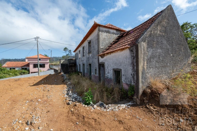 Moradia T8 para Venda em Prazeres Foto 4