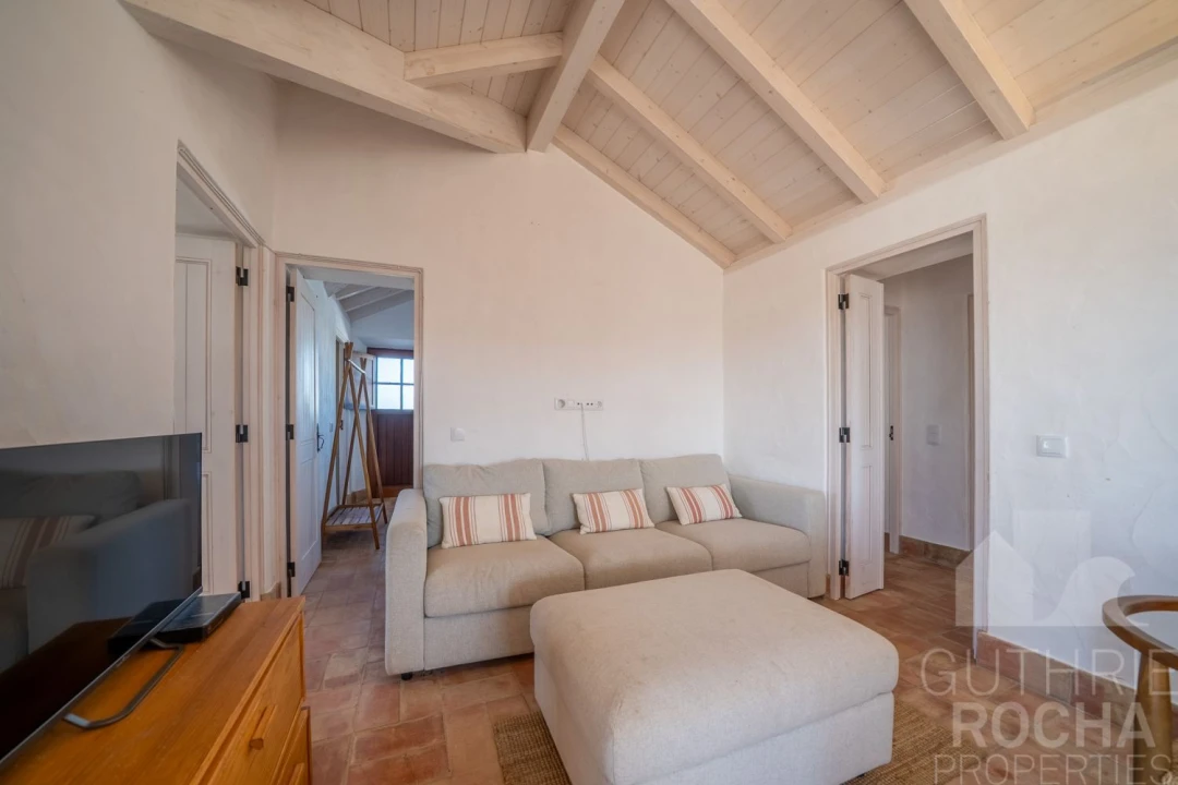 Moradia T4 para Venda em Rogil Foto 8