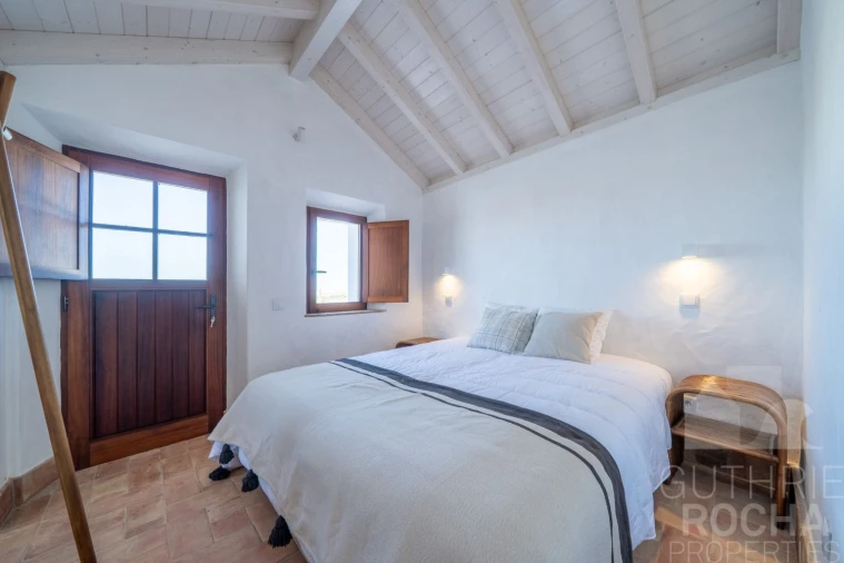 Moradia T4 para Venda em Rogil Foto 26