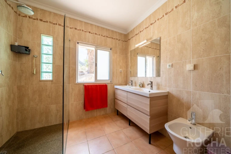 Quinta T4 para Venda em Aljezur Foto 16