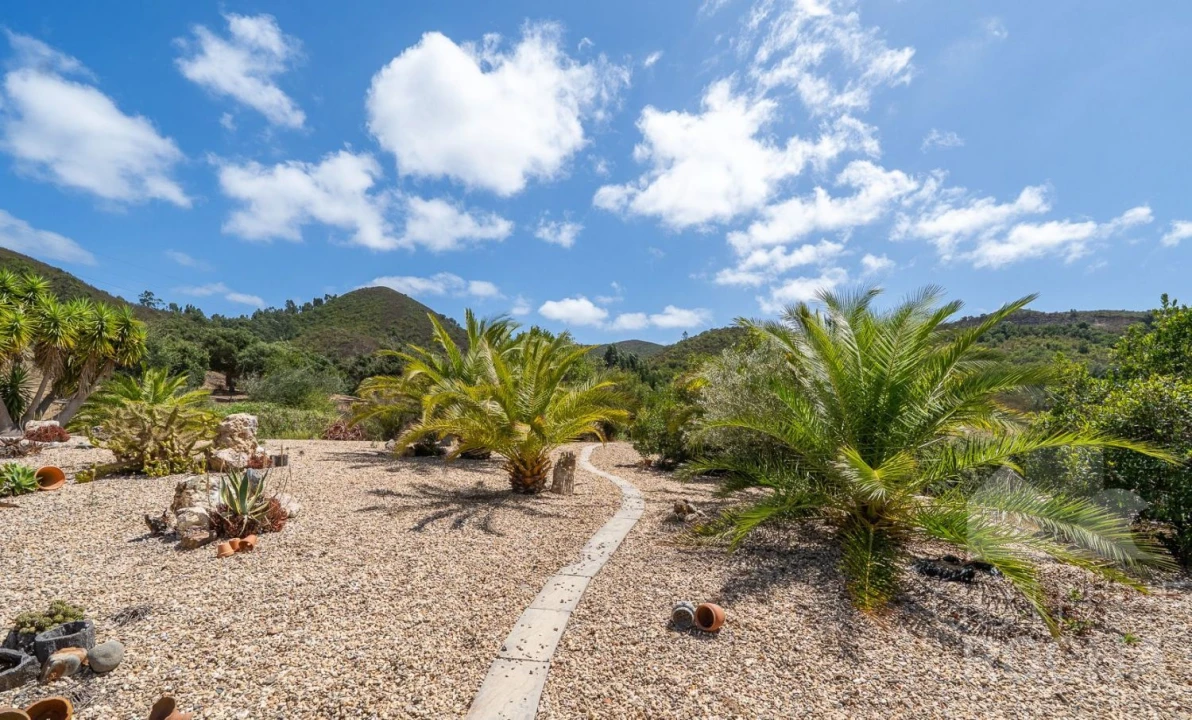 Quinta T4 para Venda em Aljezur Foto 29