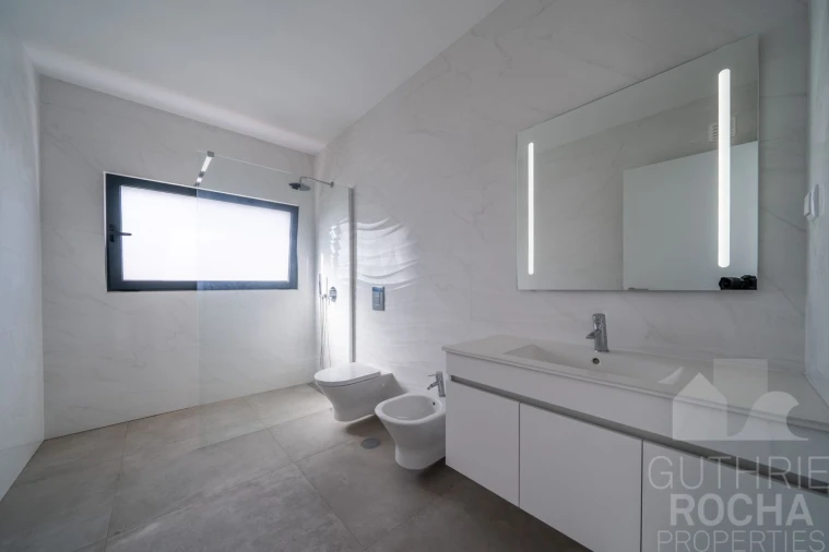 Moradia T3 para Venda em Aljezur Foto 22