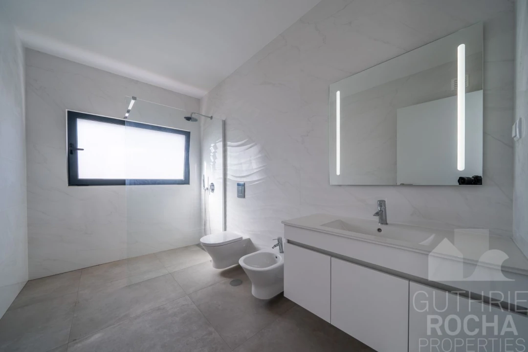 Moradia T3 para Venda em Aljezur Foto 22