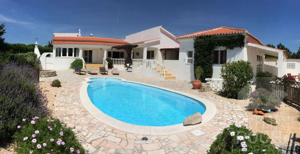 Moradia T3 para Venda em Aljezur Foto 3