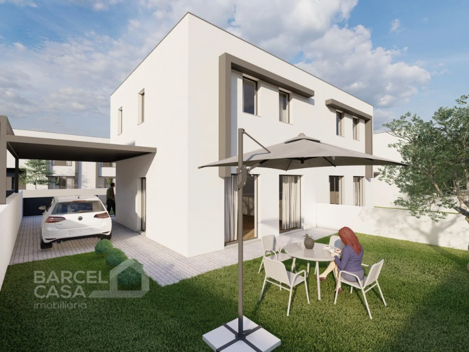 Moradia T2 para Venda em Lijo Foto 1