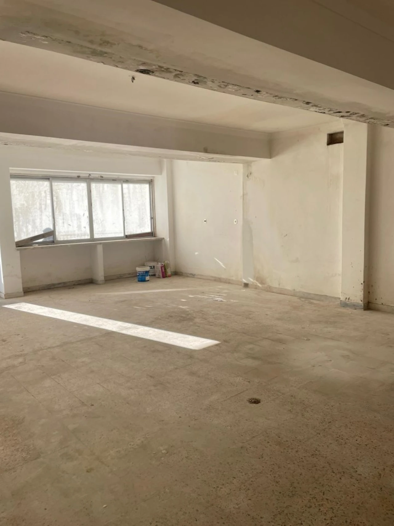 Loja para Venda em Agualva e Mira-Sintra Foto 1