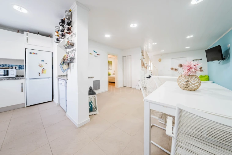 Moradia T4 para Venda em São Martinho do Porto Foto 2