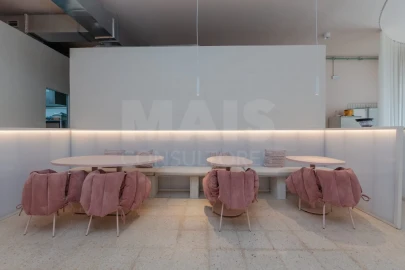 Loja para Venda em Santo António