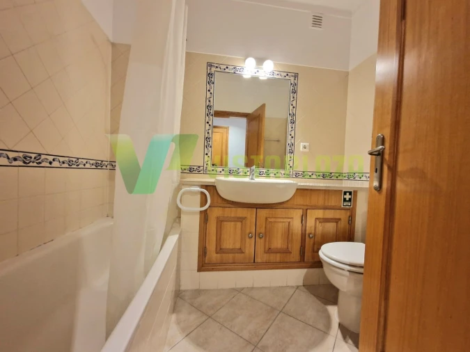 Apartamento T1 para Arrendamento em Portimão Foto 10
