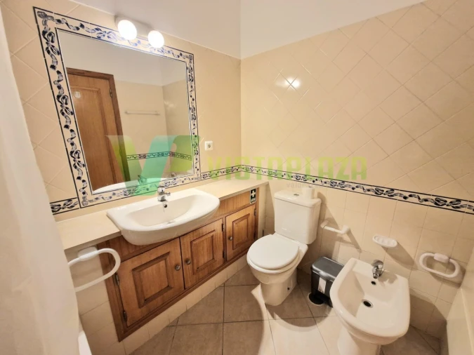 Apartamento T1 para Arrendamento em Portimão Foto 11