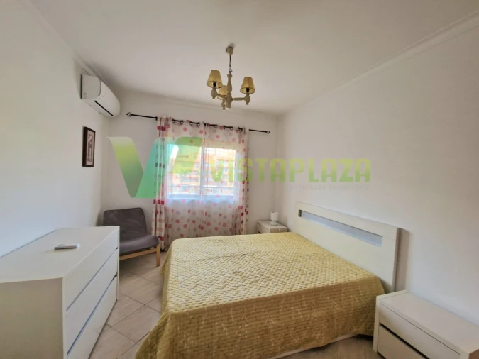 Apartamento T1 para Arrendamento em Portimão Foto 8