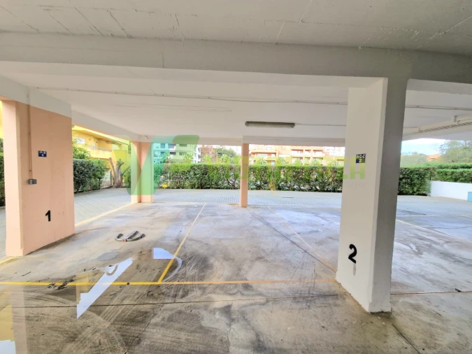 Apartamento T1 para Arrendamento em Portimão Foto 14