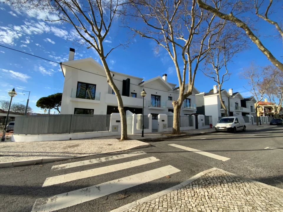 Moradia T4 para Venda em Cascais e Estoril Foto 2
