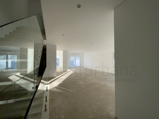 Moradia T4 para Venda em Cascais e Estoril Foto 3