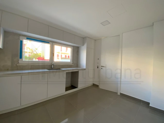 Moradia T4 para Venda em Cascais e Estoril Foto 17