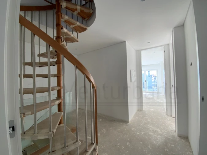 Moradia T4 para Venda em Cascais e Estoril Foto 32