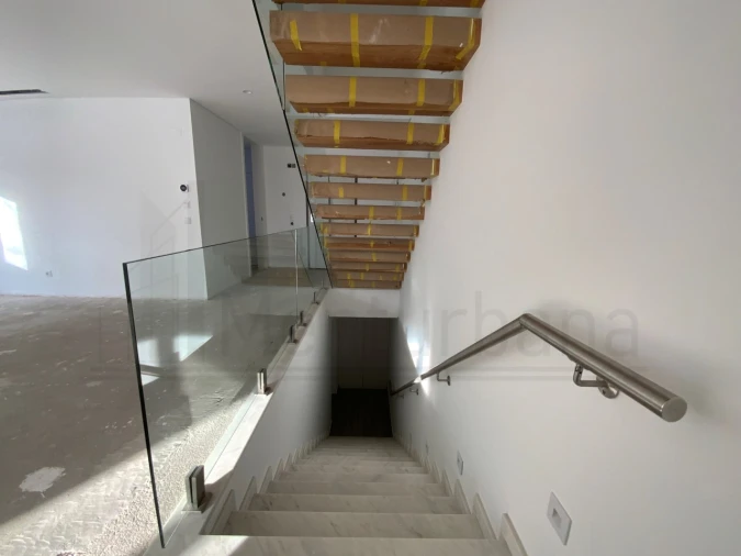 Moradia T4 para Venda em Cascais e Estoril Foto 36