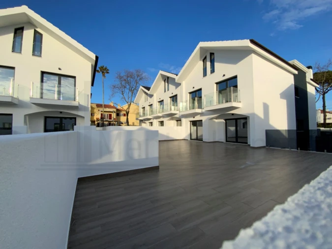 Moradia T4 para Venda em Cascais e Estoril Foto 49