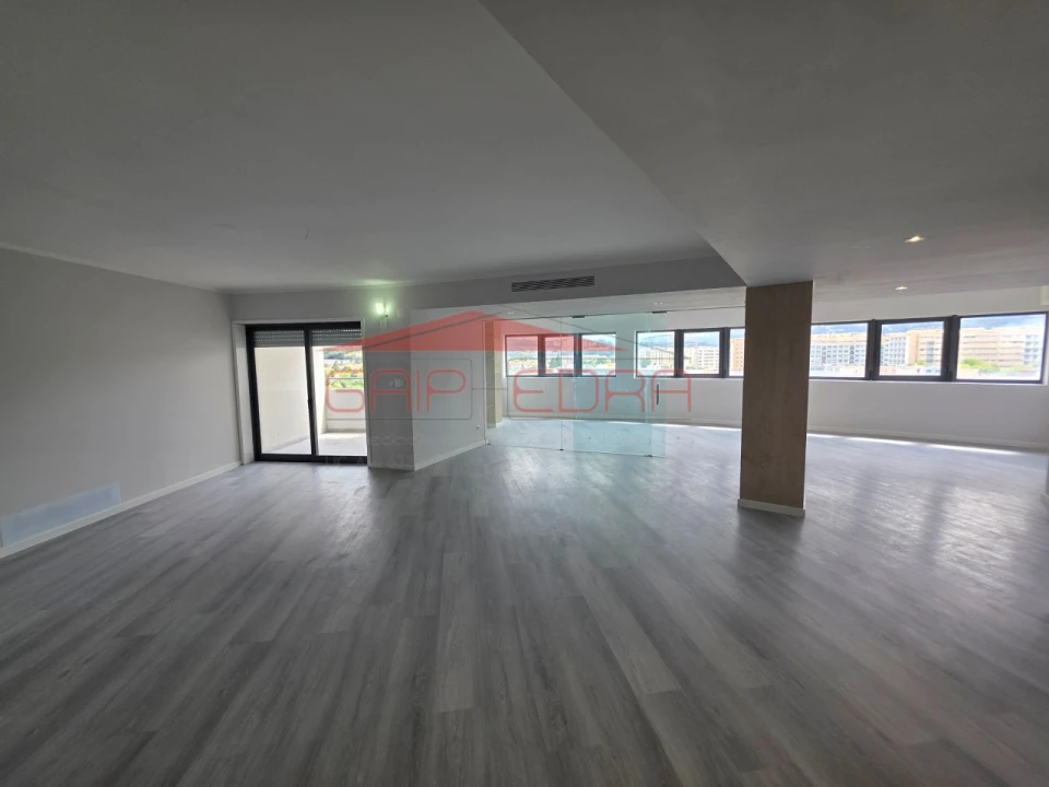 Apartamento T3 para Venda em São Vicente (Braga) Foto 8
