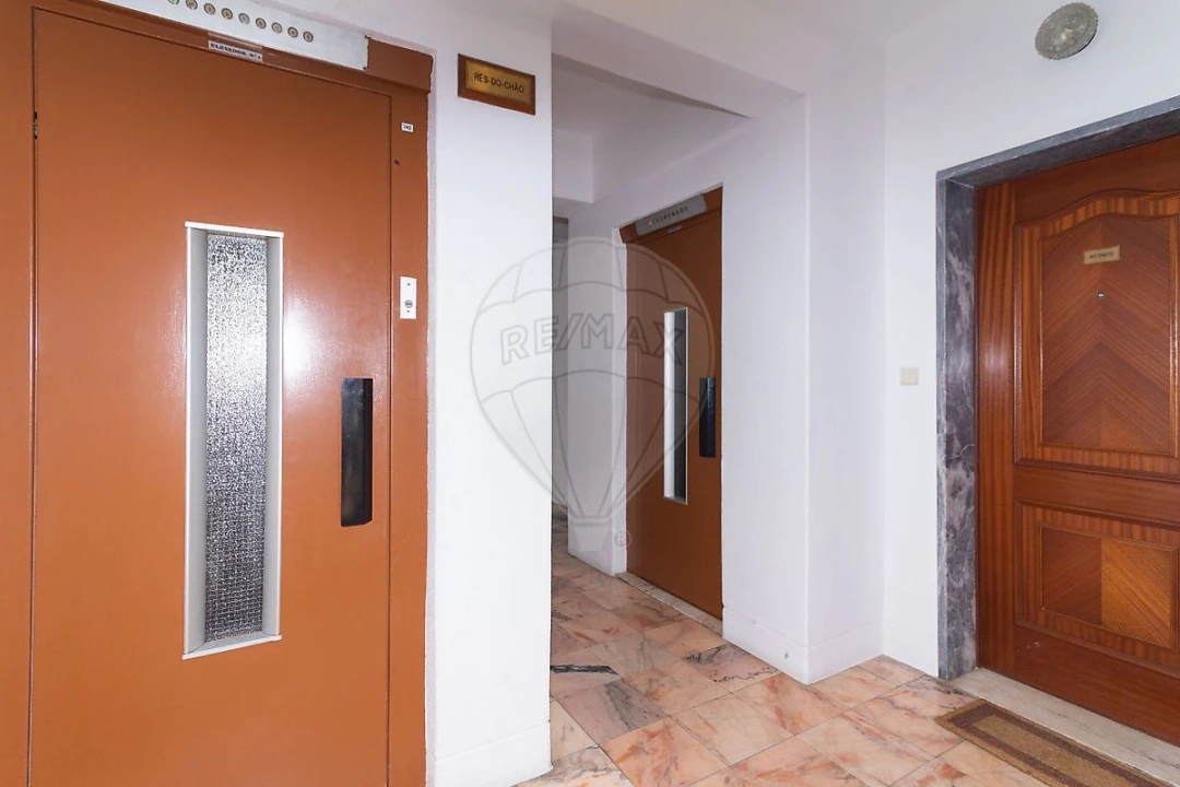 Apartamento T3 para Venda em Vila Franca de Xira Foto 41