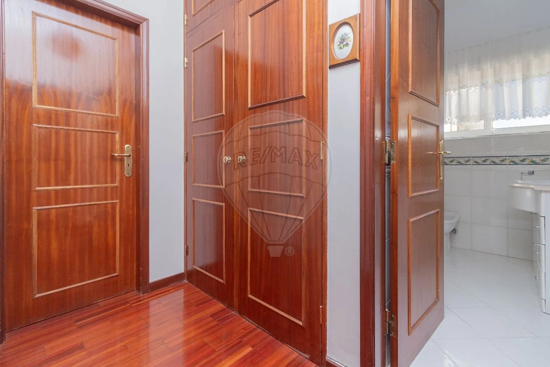 Apartamento T3 para Venda em Vila Franca de Xira Foto 28