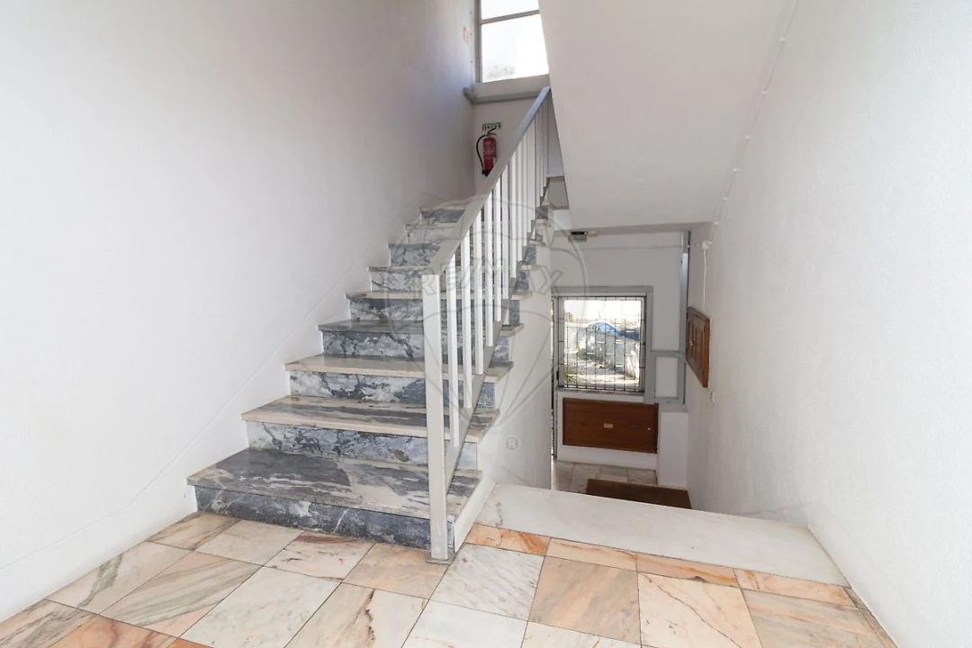 Apartamento T3 para Venda em Vila Franca de Xira Foto 39